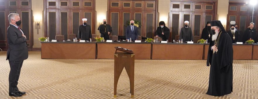 الاباءمعالملك